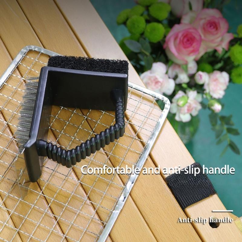 Practical Stainless Steel BBQ Cleaner Brush Copper Wire Bristles And Stainless Steel Scrapers Cleaning Tool