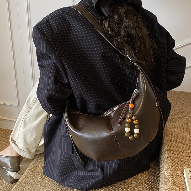 Niche Women's Retro Large Capacity Single Shoulder Bag - Autumn 2025 Casual Square Underarm Bag