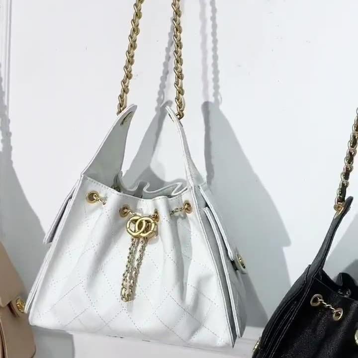 2025 neue Hippie-Diamant-Hobo-Kordelzug-Ketten-Beuteltasche Retro-Unterarm-Damen Tasche Modische vielseitige Umhängetasche