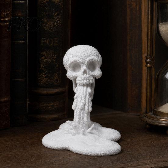 Creative 3D Skull Design Printed Water Flow Ornament, Statue with Unique Home Decor Piece Stable Base, Compact Gothic Decoration, Halloween
