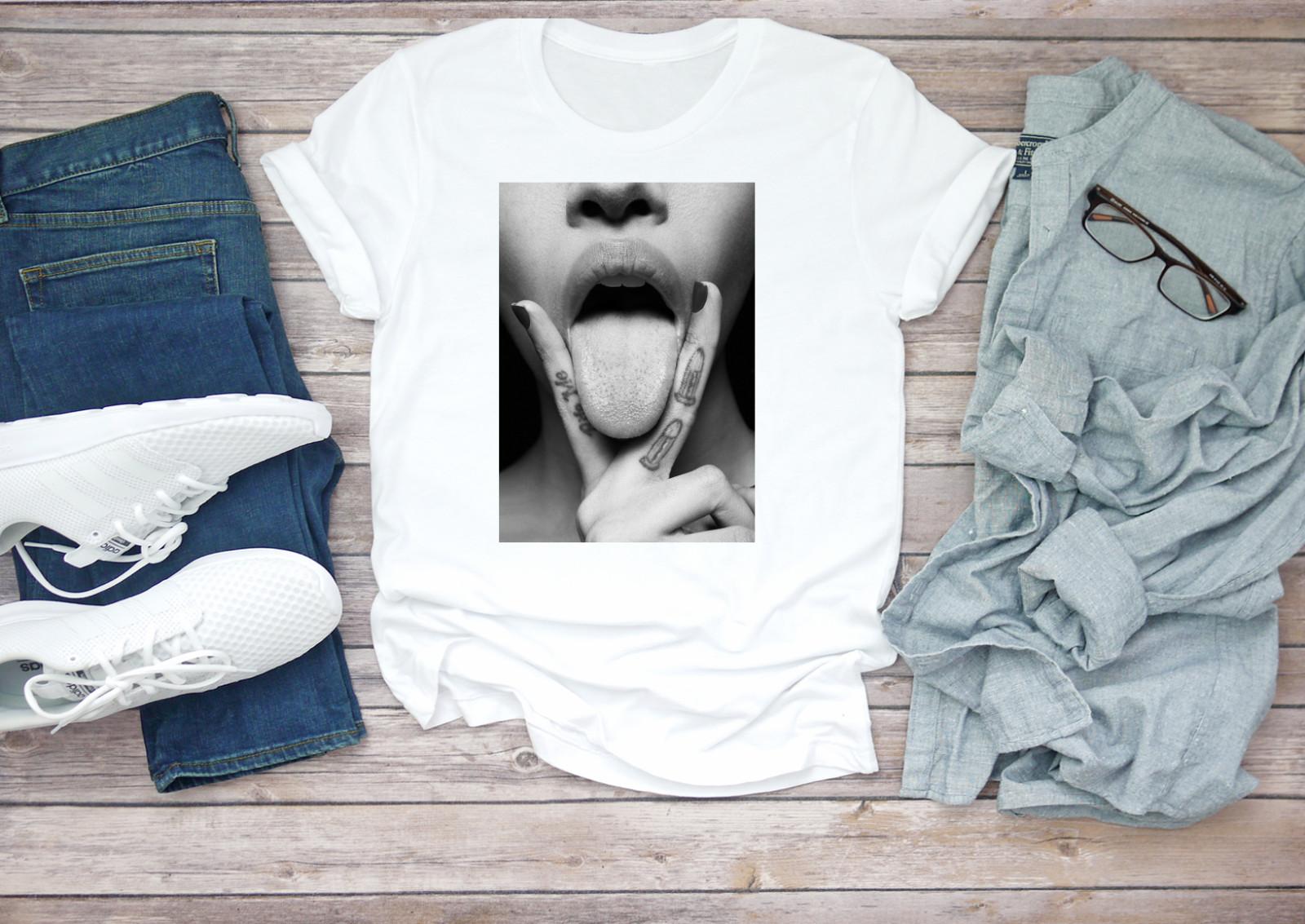 Black And White Mouth Figure Short Sleeve White Black Men T-shirt D373 XL