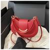 Retro fashion simple temperament commuter shoulder bag women's spring and summer texture armpit bag Korean version saddle bag trend