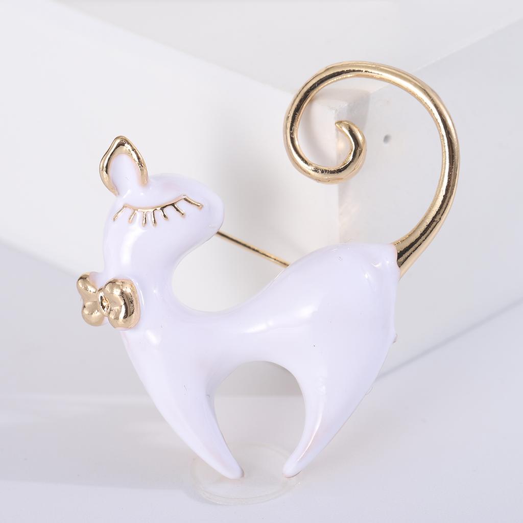 Fashion Enamel Kitten Brooches for Women Rhinestone Animal Pin Cat Lapel Pins Event Party Gifts Decoration Clothes Accessories