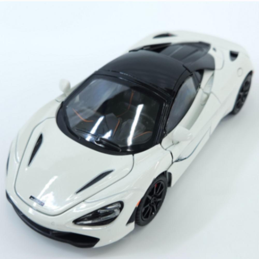 McLaren 720S Convertible Sports Car Model 1:24 Die Cast, Toy