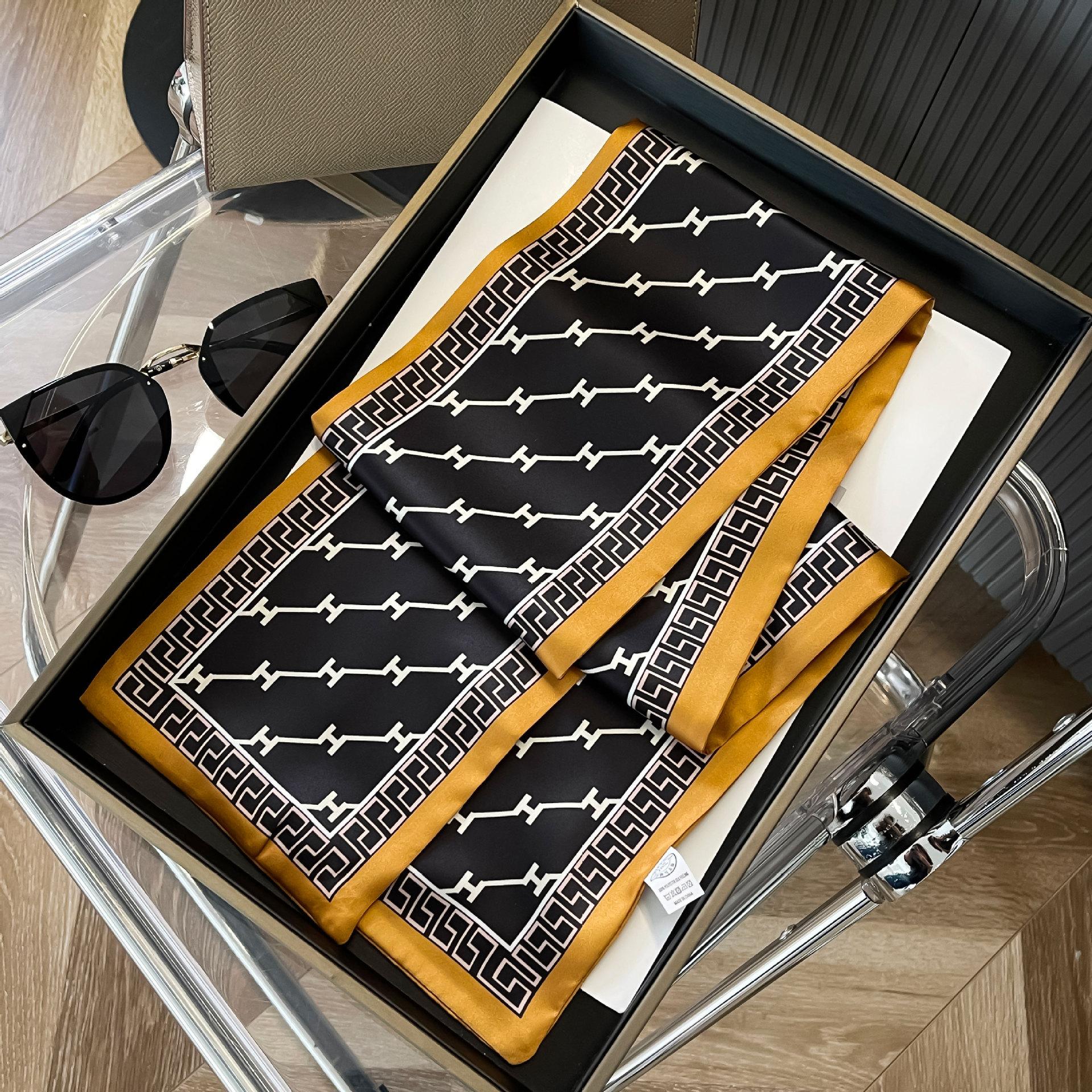 

Високоякісні розкішні шовкові шарфи пов язка на голову Шарфи шийний шарф для жінок ланцюжок шовковий шарф жіноча декоративна хустка 110-14cm