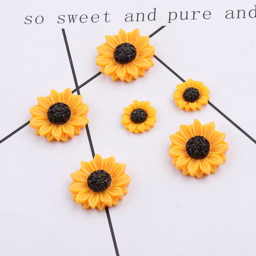 Small Fresh Daisy and Sunflower Resin Hair Accessories for DIY Jewelry - 15/18/25mm