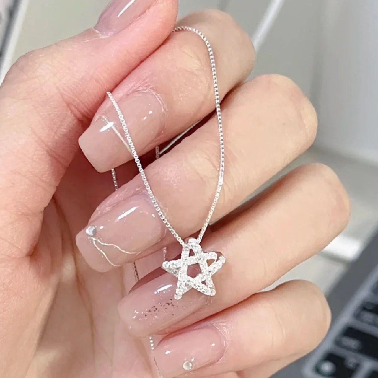 

Fashion Women Necklace Double Layer Zircon Pentagram Moon Pendant Necklace Delicate Chain Charm Elegant Fashion Jewelry Gifts