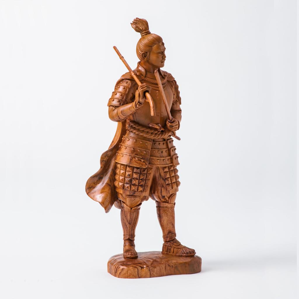 HASEL Sengoku Warlord Wooden Oda Nobunaga Figure (Extreme)