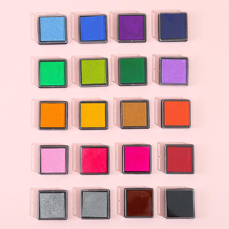 20-Color Children's Educational Finger Paint Ink Pad, 4x4cm, for DIY Stamping and Painting Activities
