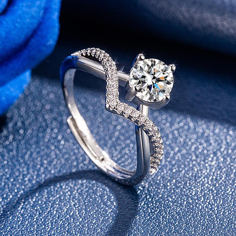 Princess Crown 1-Carat Simulated Moissanite Diamond Ring with Round Band - Elegant Little Fragrance Style.