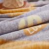 Beigeman Baroque Thickened Velvet Fiber Quilt