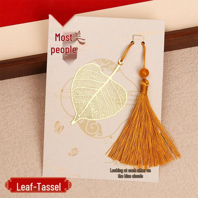 Exquisite Hollow Metal Bookmark with Pendant – Brass Creative Gift for Students