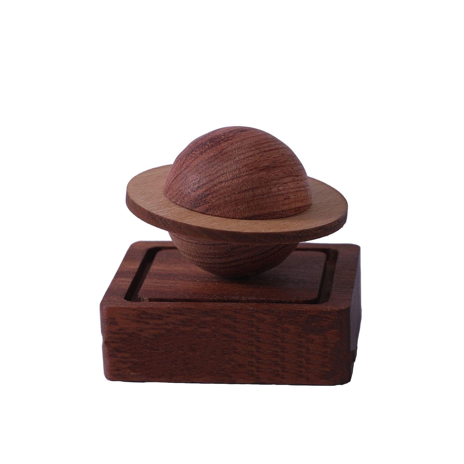 Creative Black Walnut Planet Aroma Diffuser - Wooden Desk Fragrance Essential Oil Ornament 6x6x5