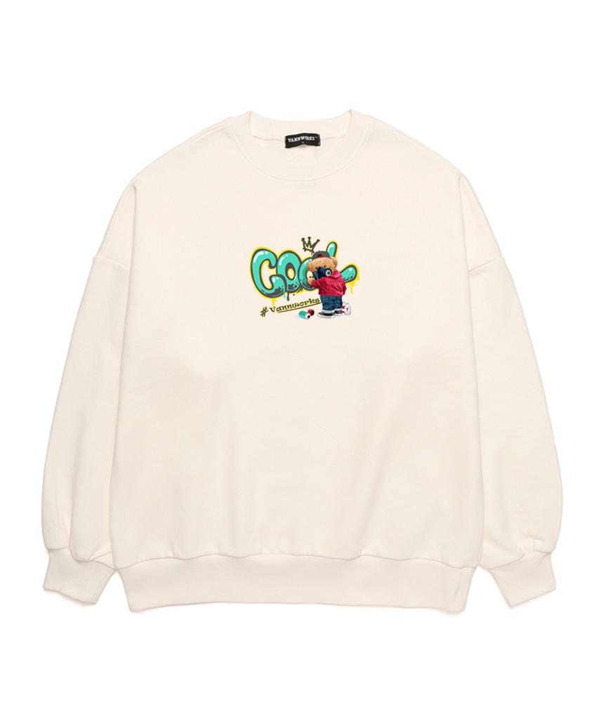 VANNWORKS Gravity Bear Oversized Sweatshirt (Vndts102) White