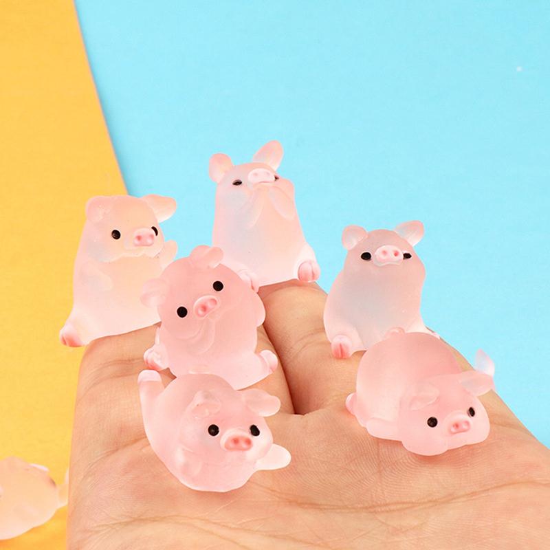 1/5Pcs Mini Luminous Piggy Decor Car Dashboard Home Ornaments Diy Accessories