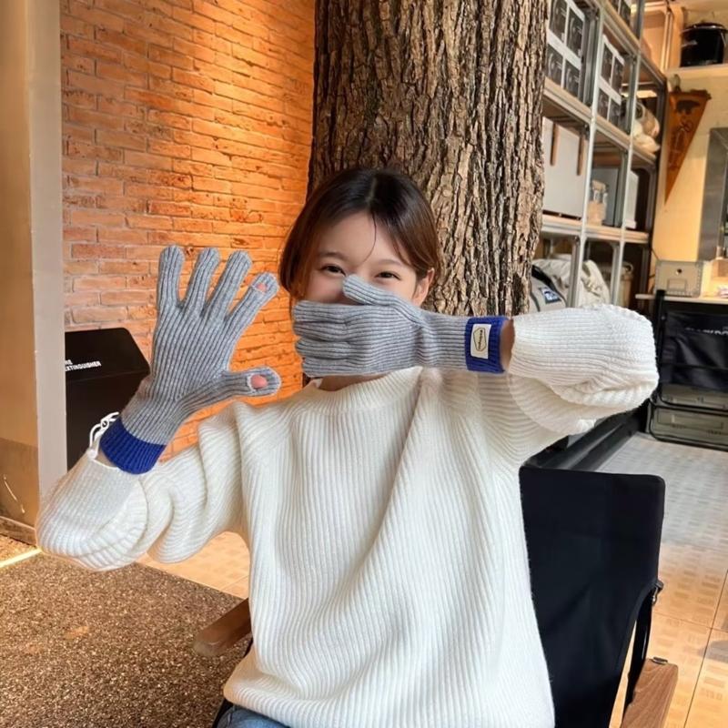 Womens Warm Knitted Full Finger Gloves Outdoor Riding Touchable Screen Colorblock Letters Label Decor Thermal Mittens