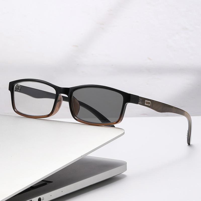 Trendy Light Color Changing Reading Glasses Ultra Light Square Frame Multi Focus Dual Purpose Eyewear 8892