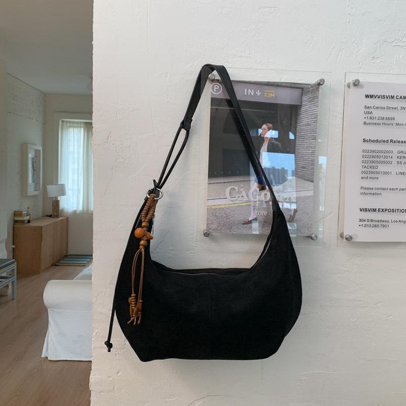 Suede Bag Women's Large Capacity 2025 New Autumn and Winter Retro Shoulder Messenger Bag Matte Commuter Dumpling Bag