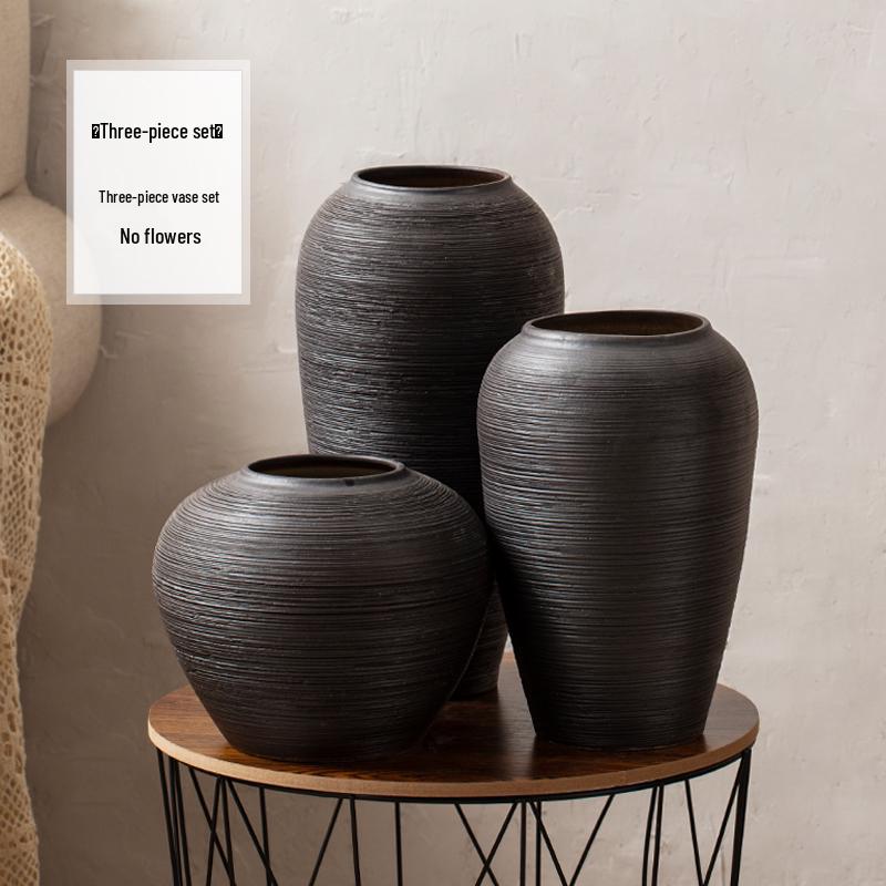 Zen Japanese Retro Black Pottery Vase for Dried Flowers - Large Tabletop Ornament for Living Room or Bedroom