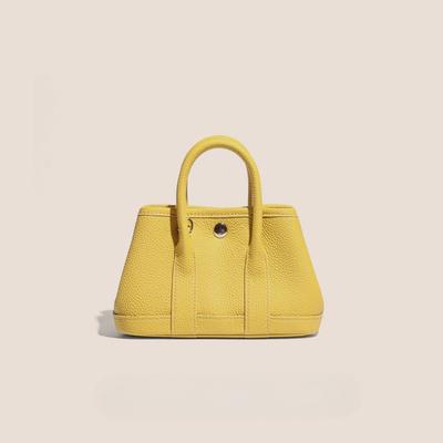 A Versatile and High-end Genuine Leather Light Luxury Off-the-shoulder Crossbody Bag
