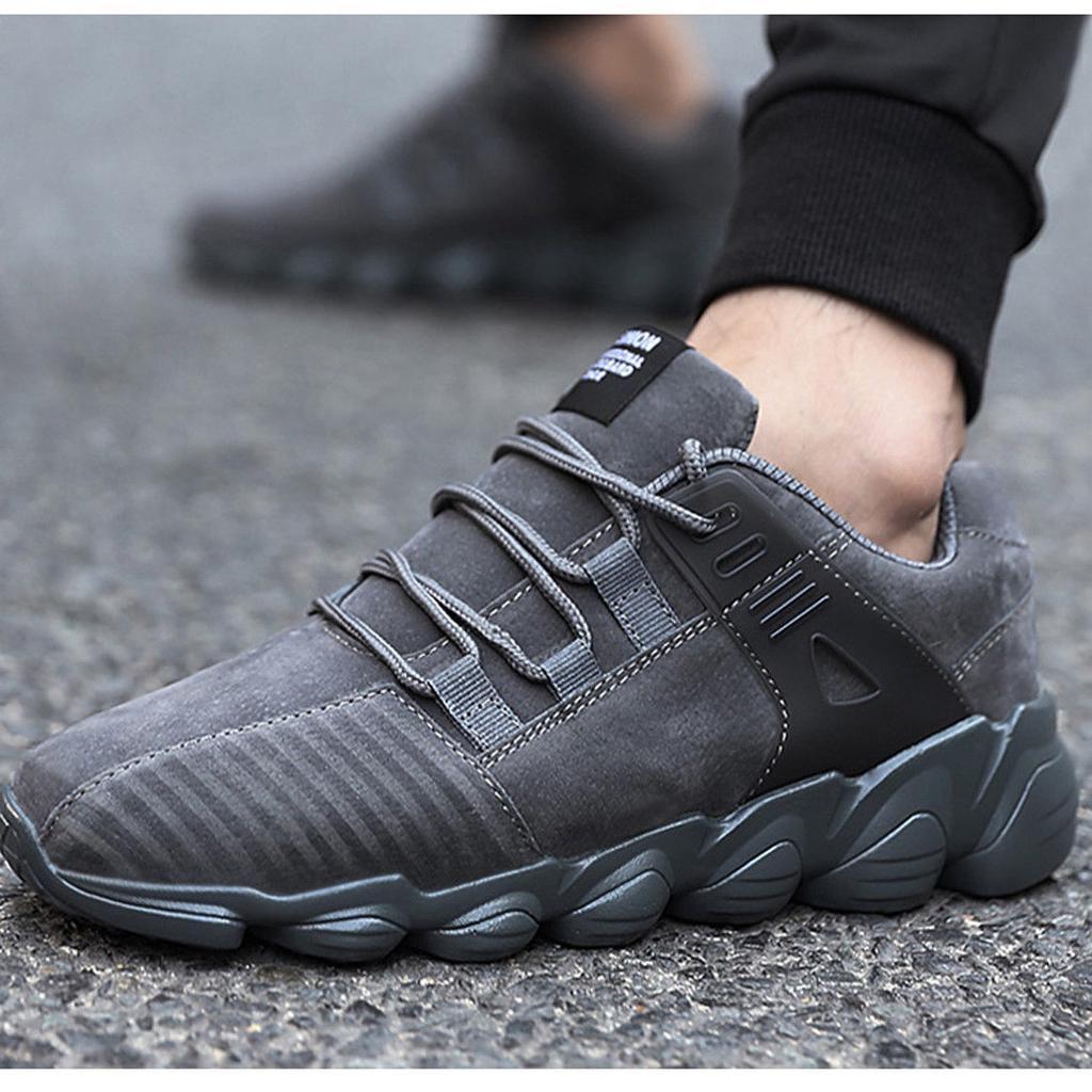 Versatile And Timeless Cool Running Shoes For Men Ideal For Korean Fall Style