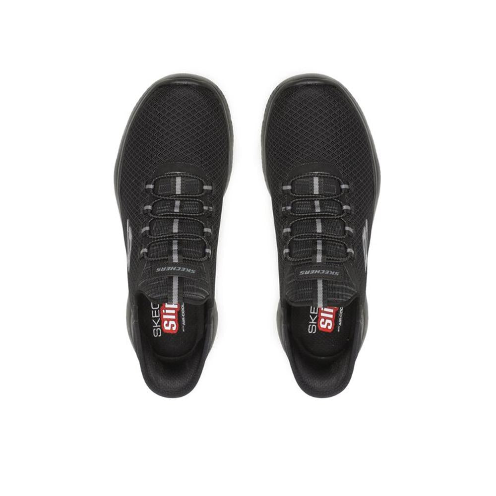 Sports Shoes Skechers black Summits High Range