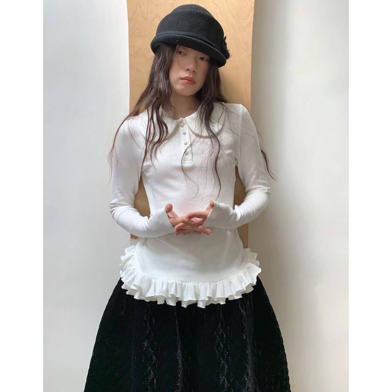 

Women s Slimming Long Sleeve T-Shirt with French Doll Collar and Lace Hem - Autumn/Winter Fashion Medium