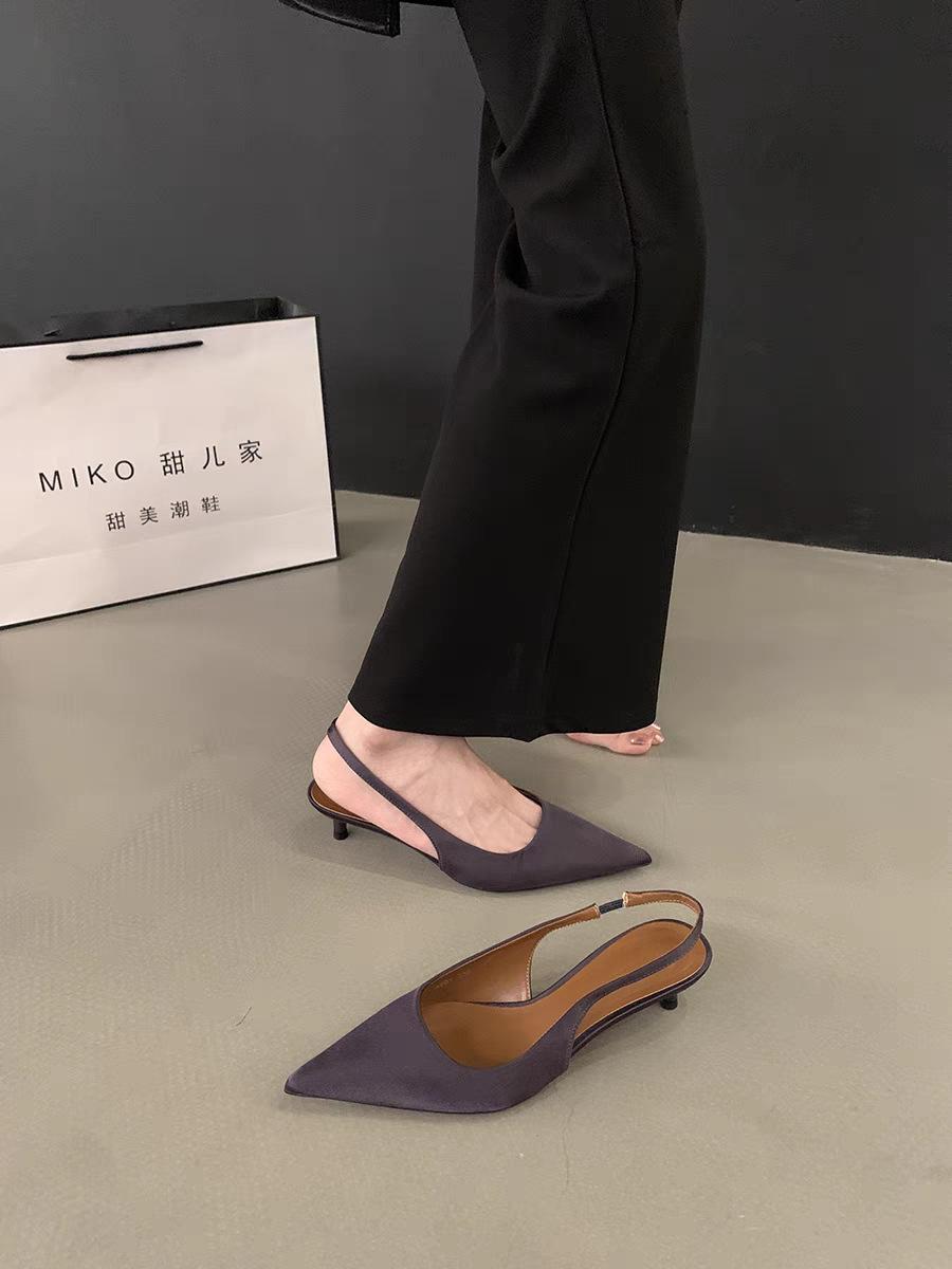 

Temperament high heels women s 2025 summer new French gentle and elegant purple pointed light mouth thin heel bag head sandals 42