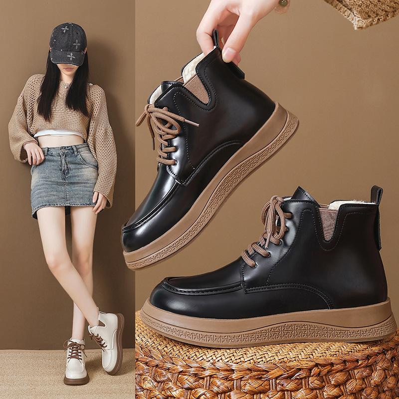 Retro flat-bottomed Martin boots women's new winter velvet warm and comfortable lace-up casual short boots