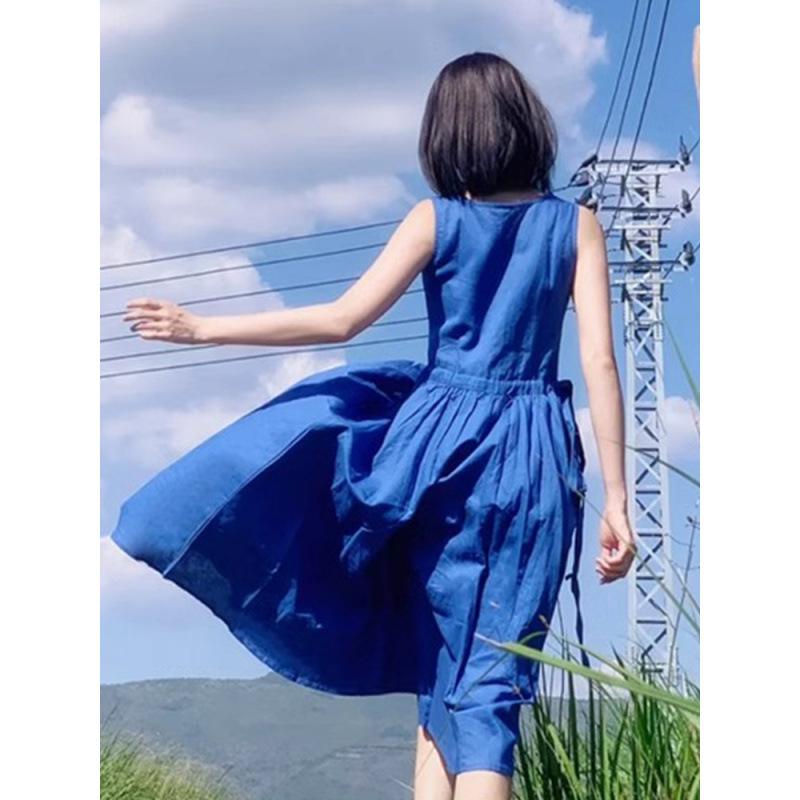 New small sleeveless dress summer women's seaside vacation blue long dress suspender skirt