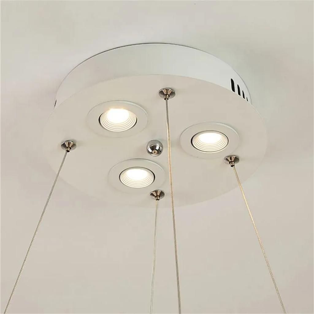 Bedroom Wedding Hall With Spotlights, Remote-controlled Feather Lamps For Both Suction And Hanging