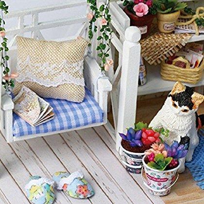 Fun2U DIY Dollhouse Handmade Kit Set Kitten Story for Beginners
