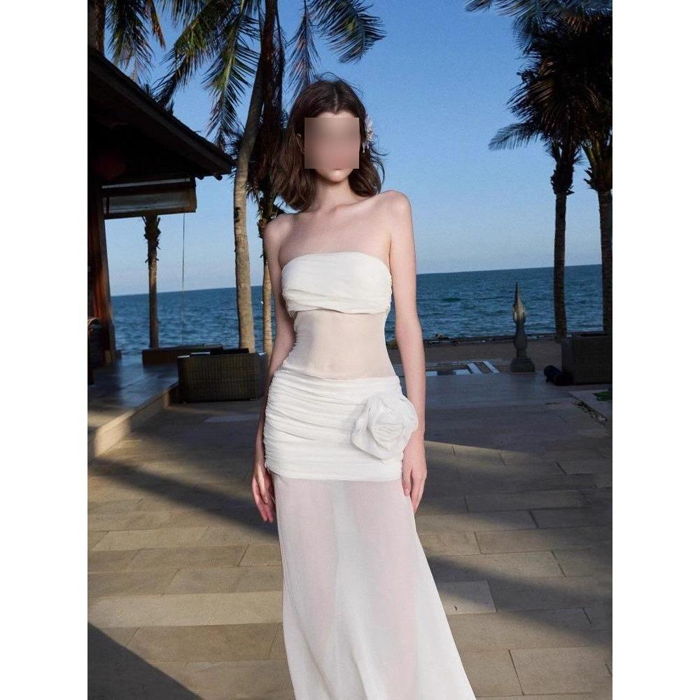 Seaside vacation beach dress pure desire style Spice girl fashion one word shoulder tube top slim hip skirt backless dress summer