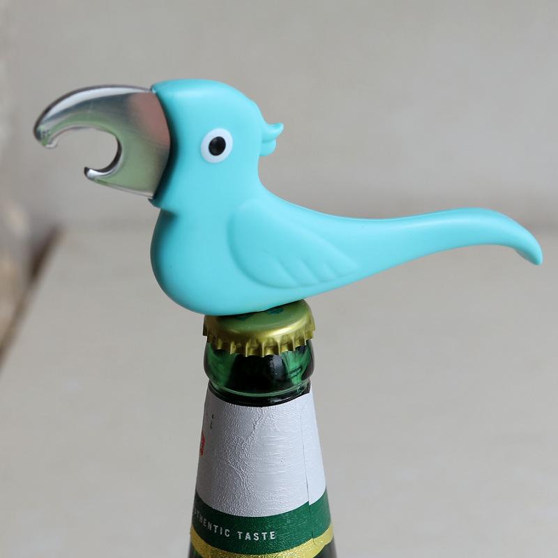 

Creative beer bottle opener Magnetic refrigerator sticker Cap opener Magnetic beer bottle opener Cap opener Bottle opener Opener