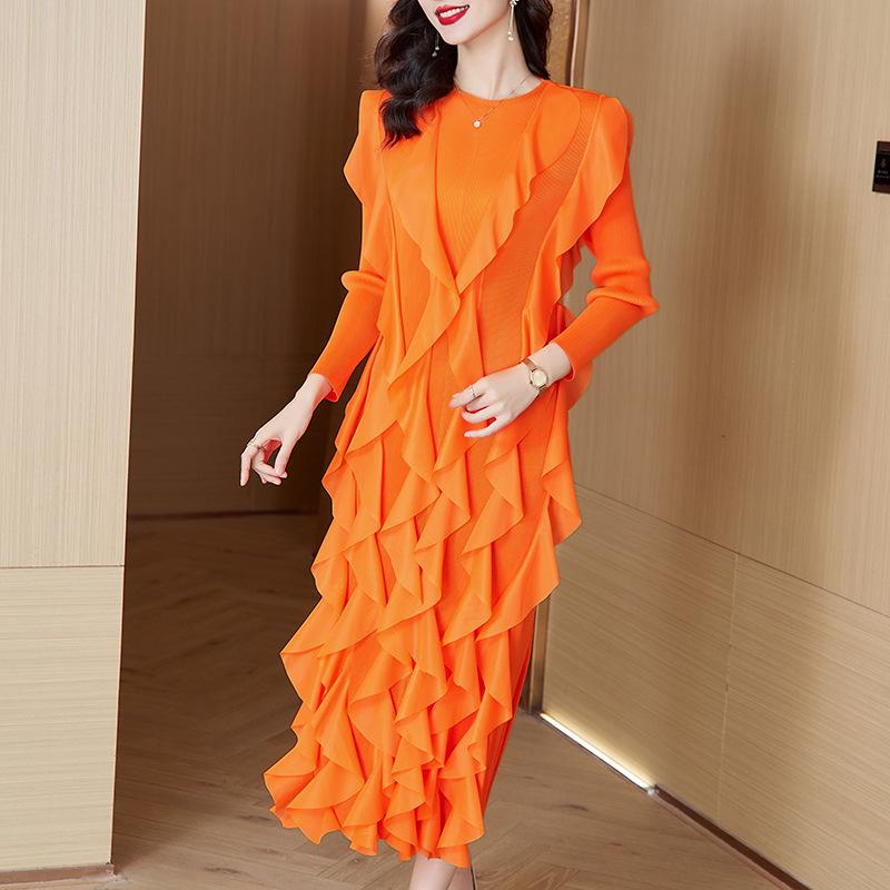 Miyake 2024 Spring Lotus Leaf Pleated Dress - Women's Layered Three-Quarter Sleeve, Round Neck, Plus Size