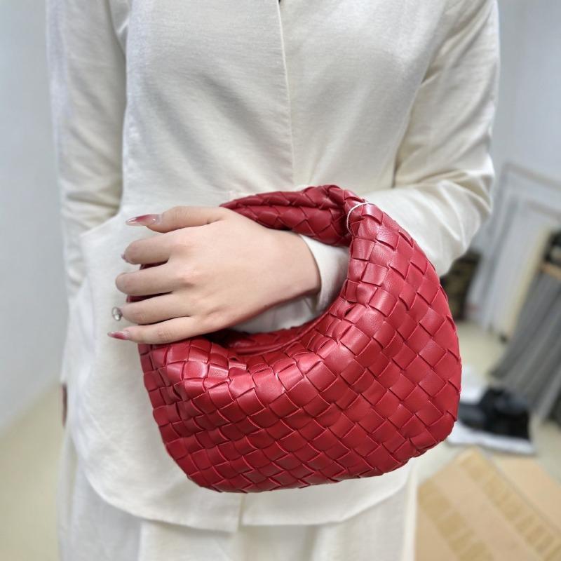 [Lots] Woven bags, portable croissants, shoulder dumplings, bags, fashion