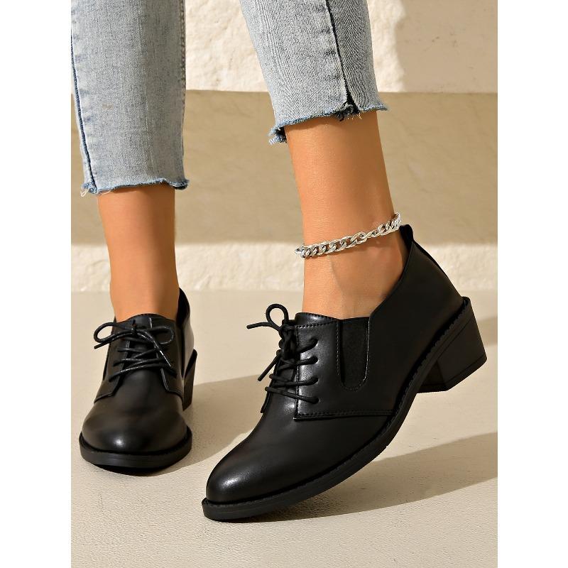 Fall 2025 New Thick-heeled Low-top Single Shoes Women's Plus-size Lace-up Retro Leather Shoes