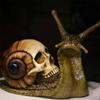 Halloween Snail Skull Sculpture Gothic Decoration Statue Patio Figurine Crafts Home Bionic Animal Garden Decoration Crafts