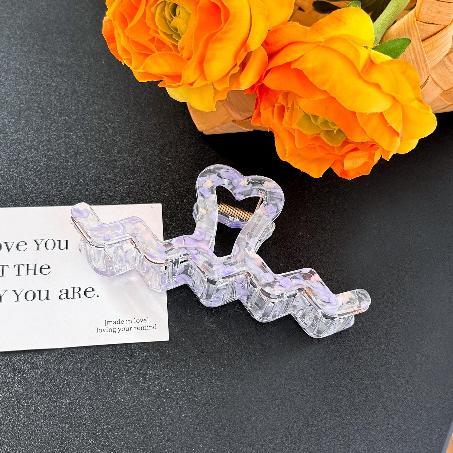 

Большая Очень Универсальная Заколка-Краб для Волос для Женщин в Красивых Дизайнах в Горошек Отлично Подходит для Всех Случаев Light Purple Polka