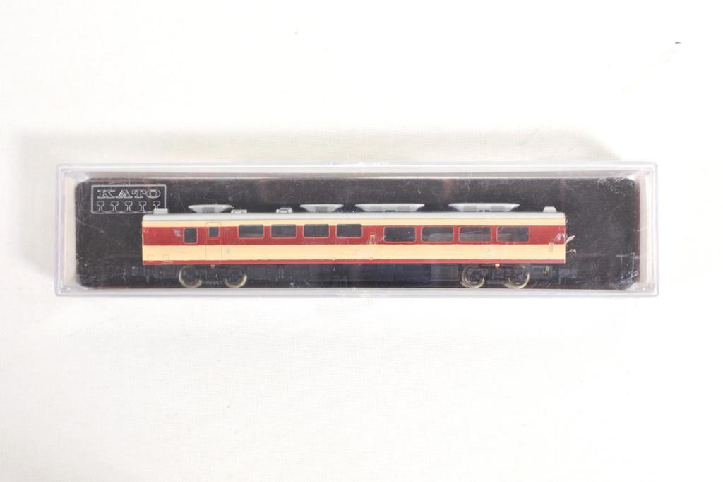 KATO KiShi 80 Dining Car N Gauge / N Scale from Japan (Stored In Kiha 82 Case)
