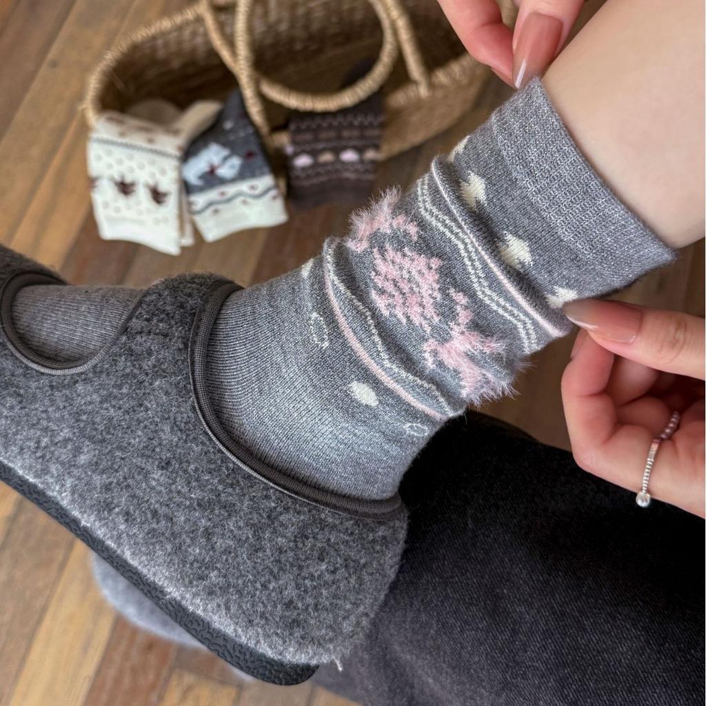 Socks Medium Tube Wool Retro Cute Student Trend Stockings Pile Versatile Woman