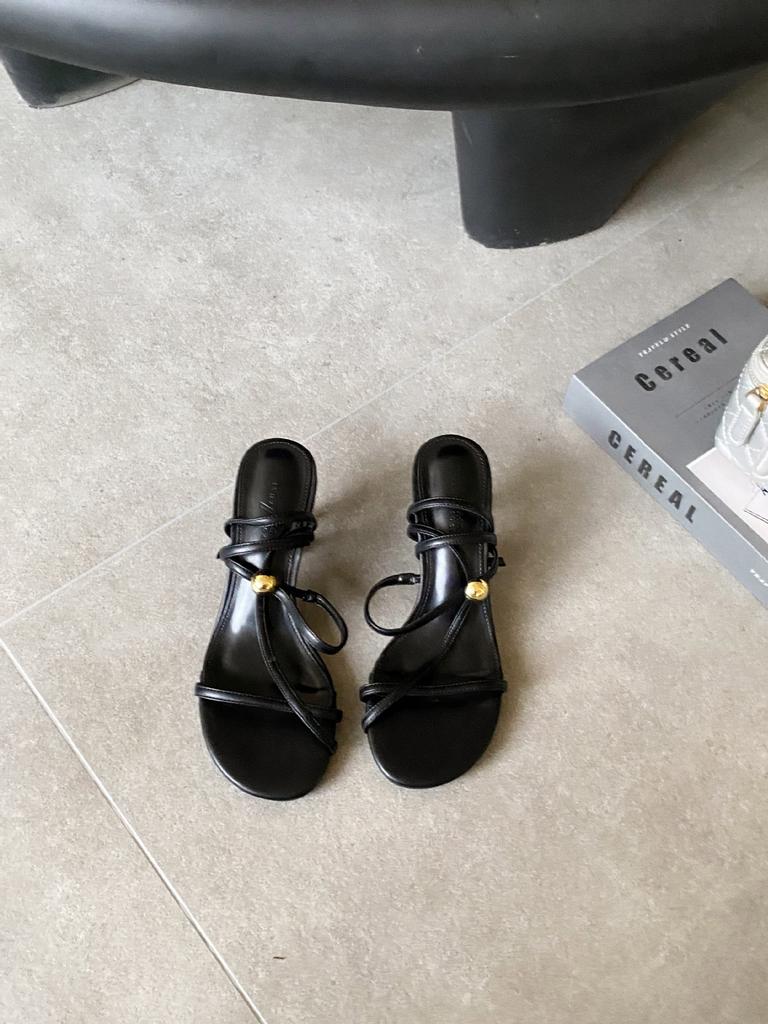 090-2~ Summer 2025 New Simple Open-toed French Temperament High-heeled Sandals Women