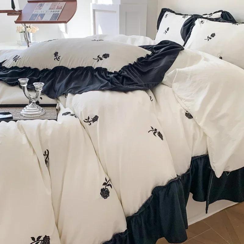 3/4PCS Rose Embroidered Duvet Cover Set (1*Duvet Cover + 2*Pillowcase, Without Core), Princess Style Lace Bedding Sheet Sets