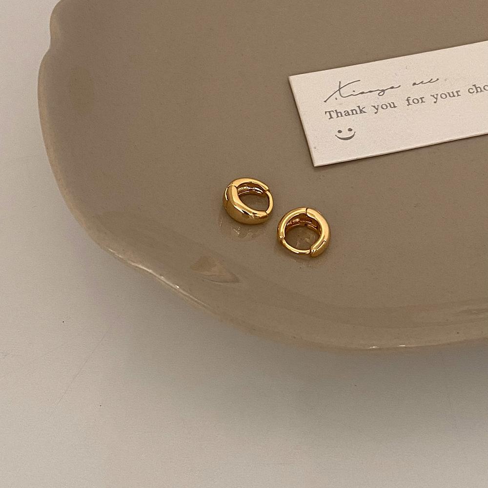 Simple Gold Hoop Earrings New Hot Sale Brass Copper Round Hoop Earrings for Women Girls Gifts