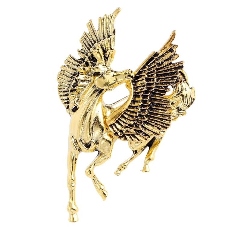 Elegant Pegasus Brooch Made from Sturdy Plated Alloy Symbolizing Freedom Perfect for Stylish Accessories