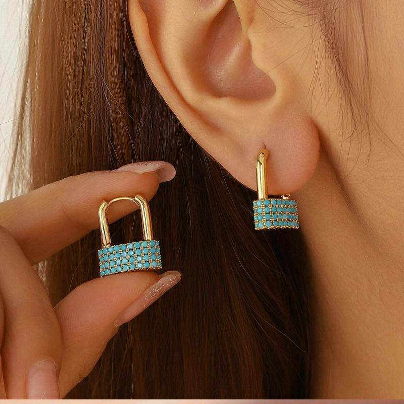

Fashionable U-shaped Buckle Earrings Inlaid with Imitation Turquoise Design for Women s Banquets Parties Daily Accessories