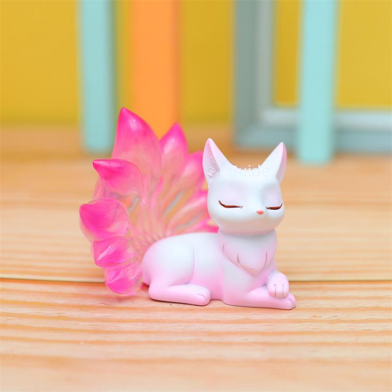 "Poupées Boîte Aveugle Renard à Neuf Queues Tushan - Ornements de Petit Renard Tendance, Cadeau d'Anniversaire Créatif pour Filles"