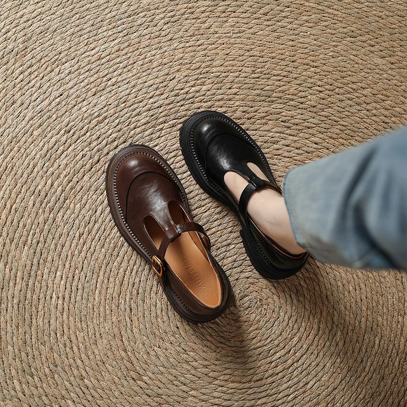 French retro Mary Jane women's shoes 2025 spring new small one-word buckle single shoes thick-soled thick high-heeled leather shoes