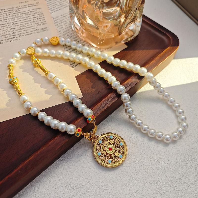 Chinese Style Pearl Necklace Hanfu Accessory Zinc Alloy Hollow Carved Pendant Long Chain Necklace