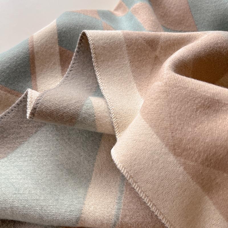 Shawl Warm Winter Scarf Women Rhombus Grid Cashmere Pashmina Thick Wrap Head Neck Foulard Luxury Blanket Echarpe